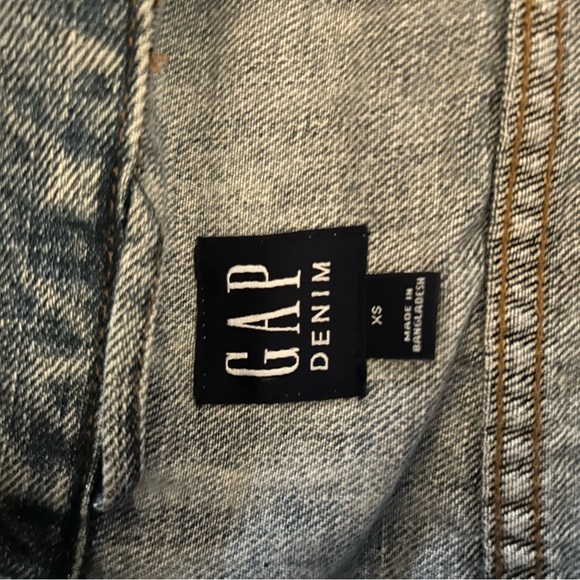 Women’s denim jacket from Gap Size Extra Small - Picture 3 of 3